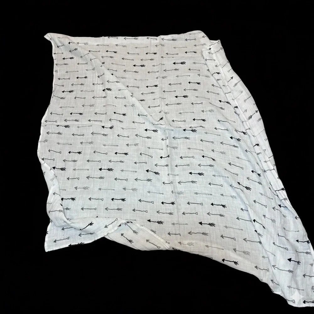 Little Unicorn Cotton Muslin Swaddle Blanket 46x48 Large Arrow Print Boho White